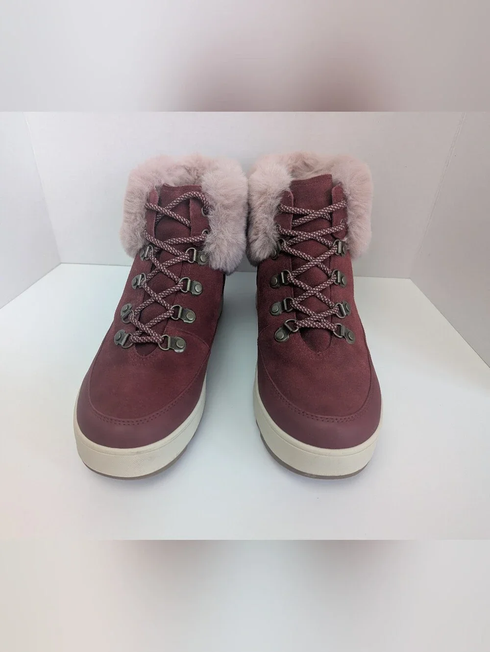 Koolaburra by UGG Tynlee Lace Up Suede Winter Boots Syrah Burgundy Pink Sz 10